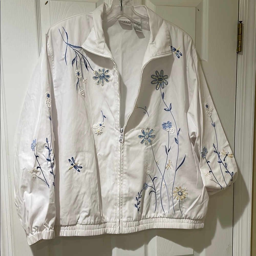 White Floral Embroidered Jacket